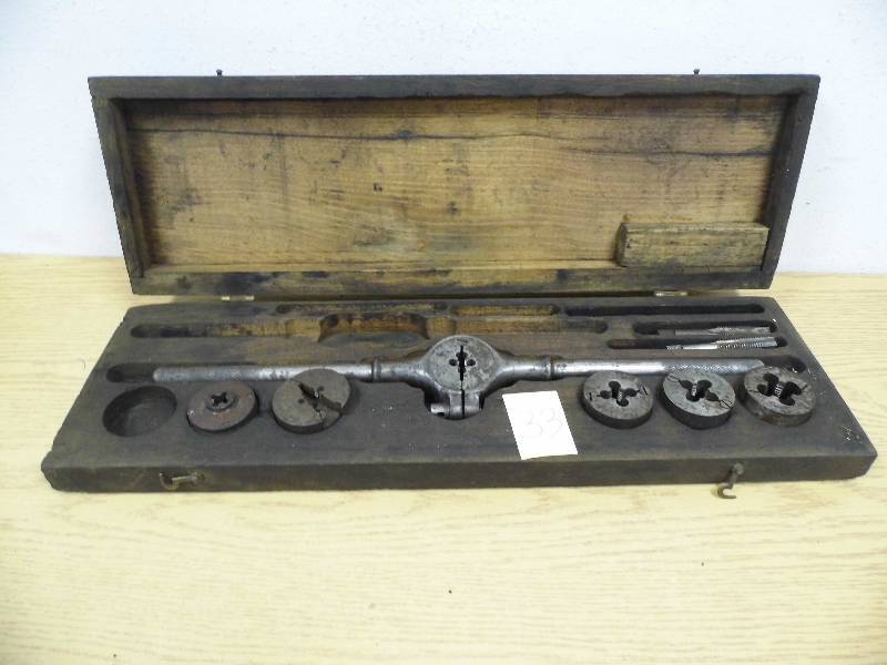 Tap & Die Set