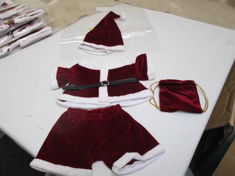 BUILD A BEAR OUTIFTS (FITS BEAR FAC...