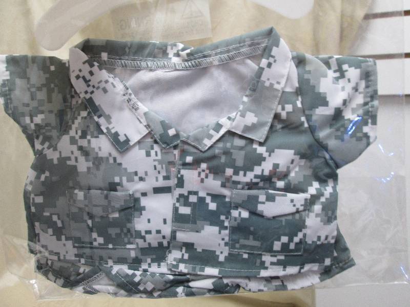 BUILD A BEAR OUTIFTS (FITS BEAR FAC...