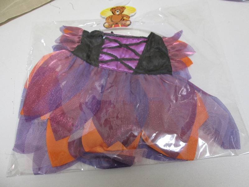 BUILD A BEAR OUTIFTS (FITS BEAR FAC...