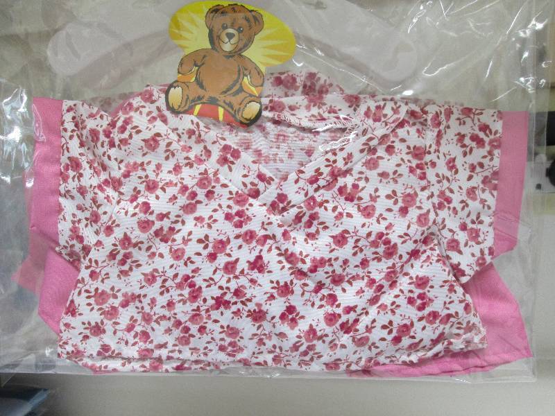 BUILD A BEAR OUTIFTS (FITS BEAR FAC...