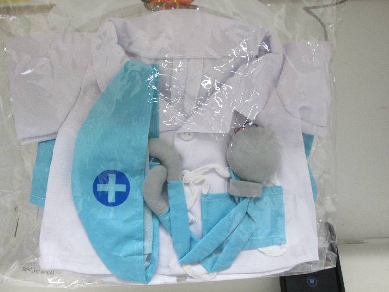 BUILD A BEAR OUTIFTS (FITS BEAR FAC...
