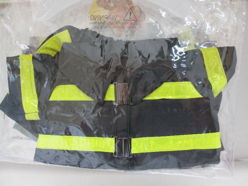 BUILD A BEAR OUTIFTS (FITS BEAR FAC...