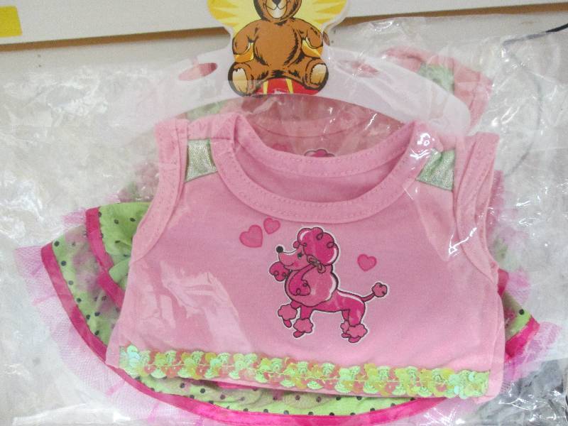 BUILD A BEAR OUTIFTS (FITS BEAR FAC...