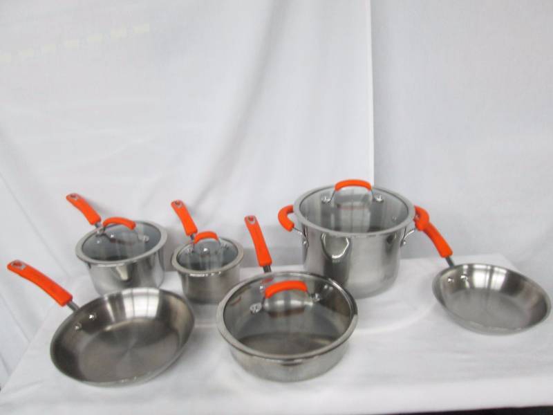 lot 15 image: Rachel Ray 10-pc. Stainless Steel Cookware Set