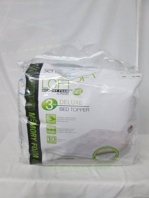 lot 82 image: sensorPEDIC Gel-Infused Memory Foam Fiber Topper - Queen
