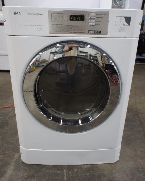 lot 11 image: LG Commercial Gas Dryer - Model # (GD1329QGD)