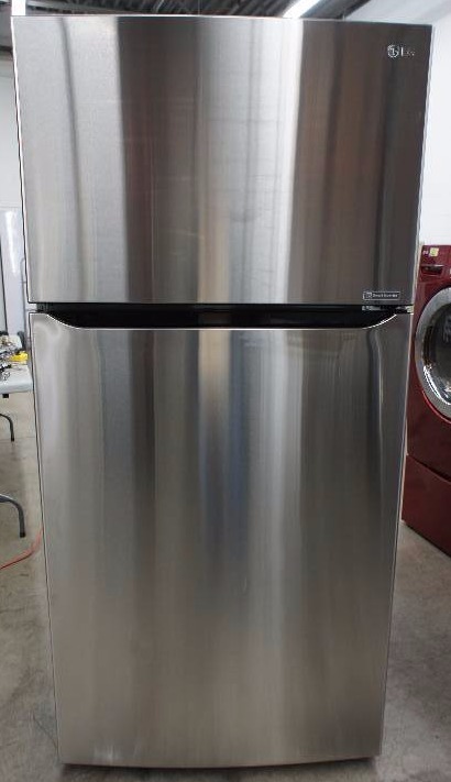 lot 3 image: LG Refrigerator - Model # (LTCS24223S)