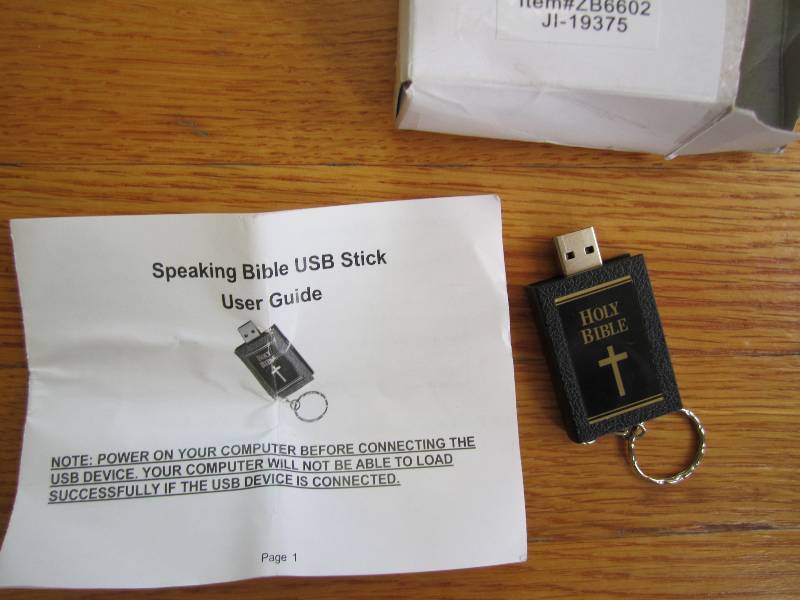 Speaking Bible USB keychain thumb d...