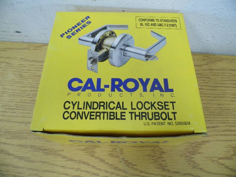 Cal Royal Storeroom Lockset