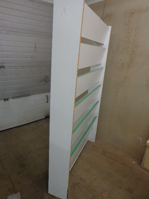 lot 32 image: 7 Shelf Movie Stand