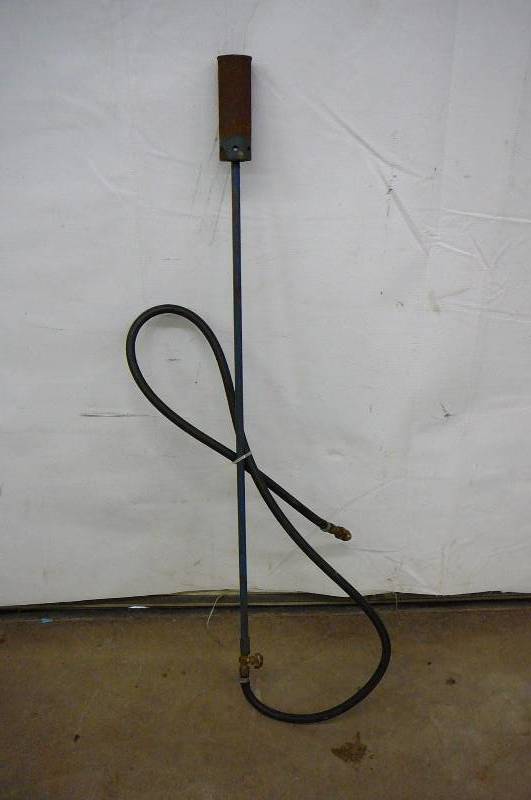 lot 21 image: lap weed burner and hose