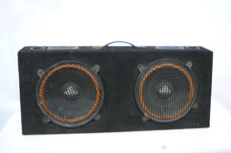 lot 32 image: Speakers Box and Speakers Titan