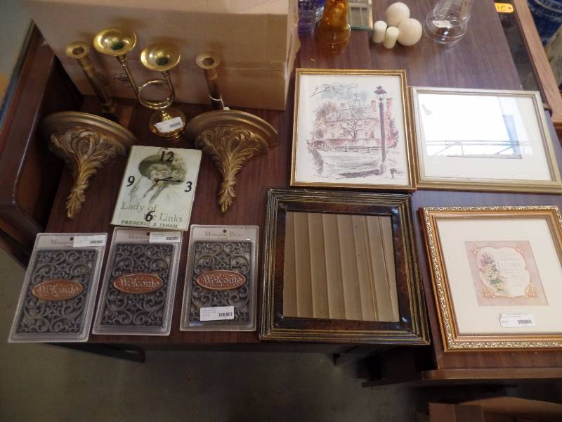 Picture Frames and Decorations