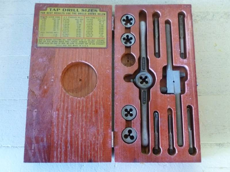 lot 14 image: Vintage Tools
