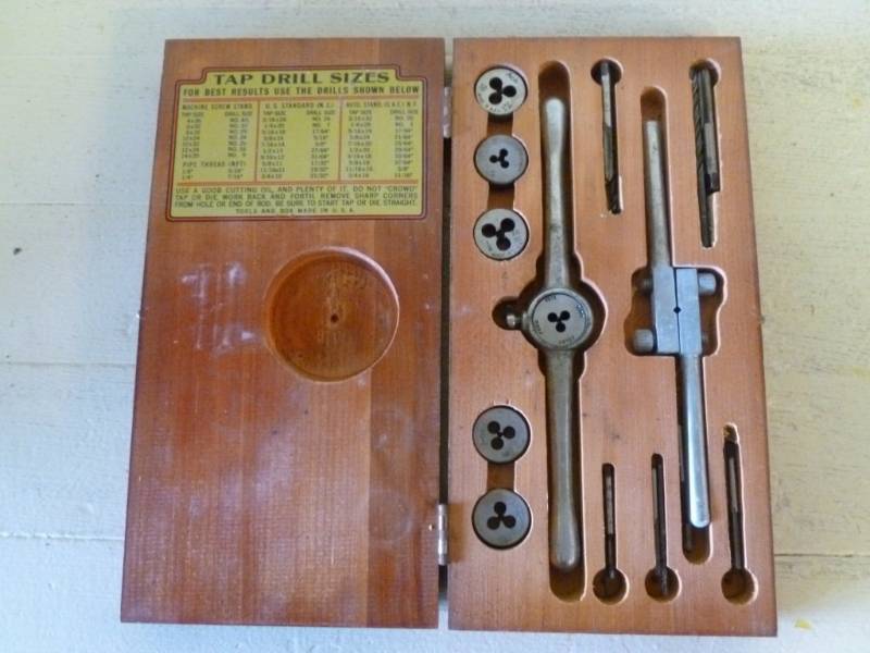 lot 15 image: Vintage Tools