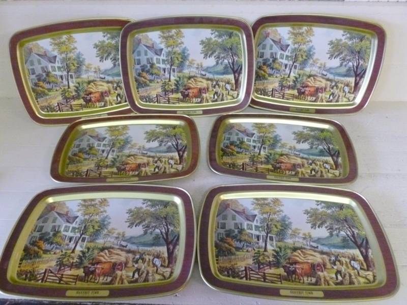 lot 54 image: Vintage Serving Trays