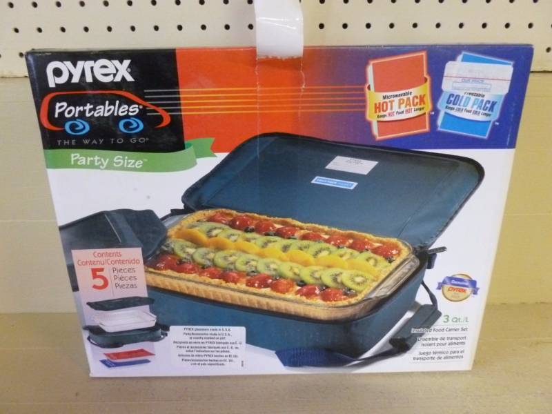 lot 55 image: Pyrex