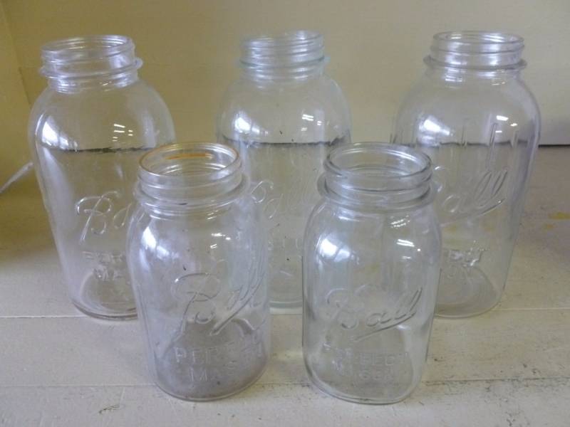 lot 143 image: Vintage Ball Jars