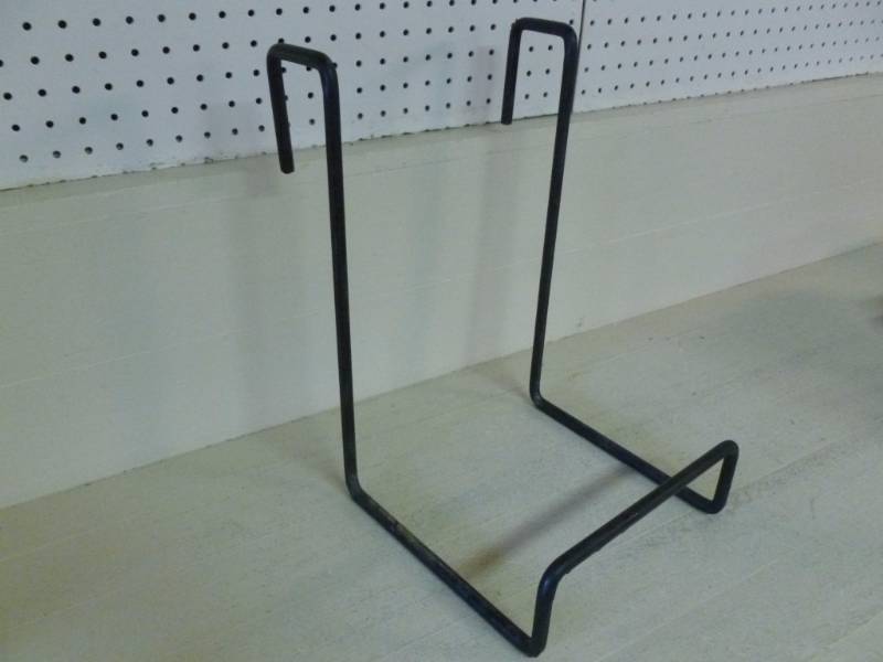 lot 144 image: Deck Hanging Bracket