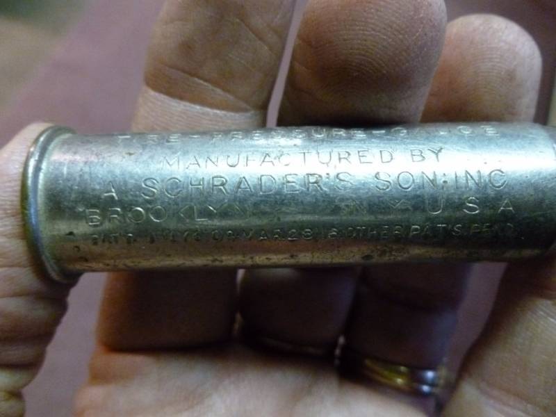 lot 170 image: Antique Tools