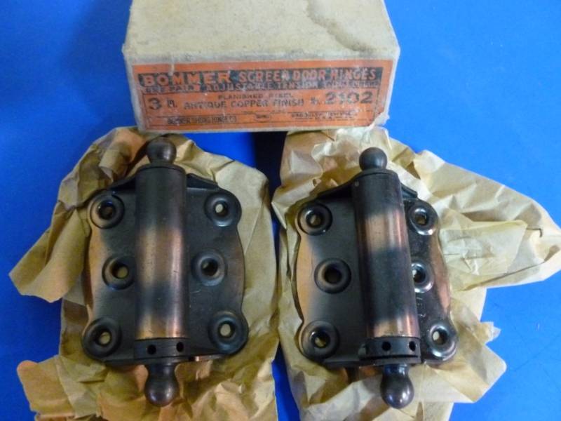 lot 186 image: Vintage Door Hardware