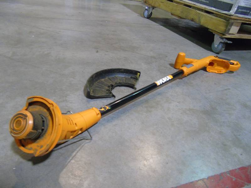 lot 24 image: Worx Electric 18V Ni Cd 10 TrimmerEdger