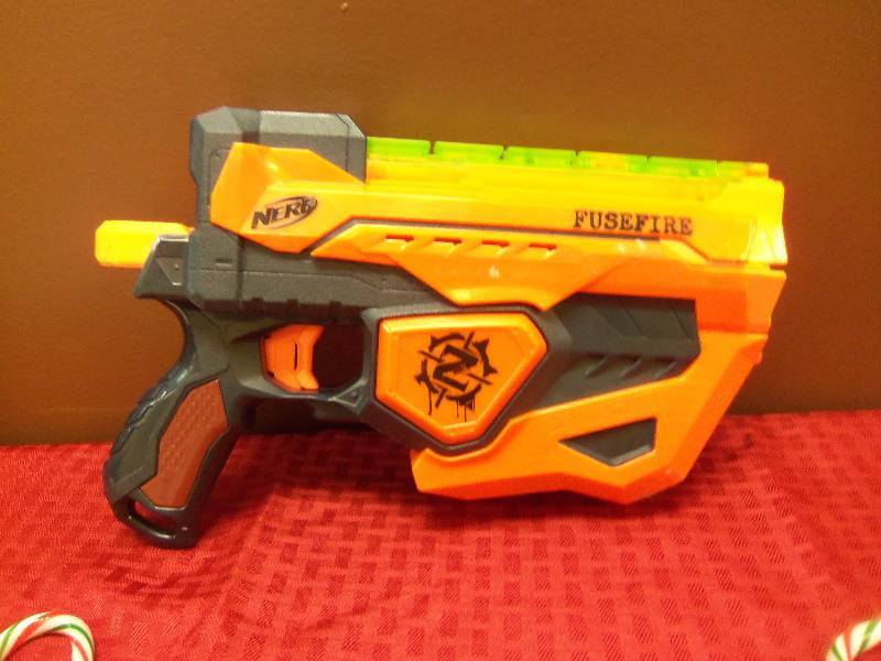 lot 96 image: Nerf Fusefire