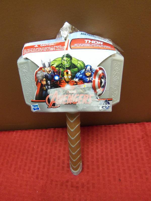 lot 143 image: Marvel Avengers Thor Hammer