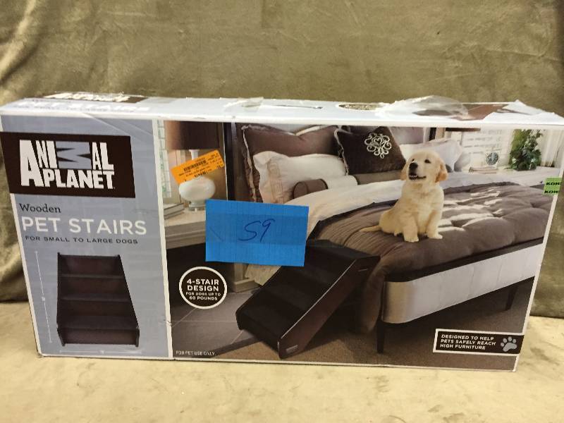 Animal Planet Pet Stairs