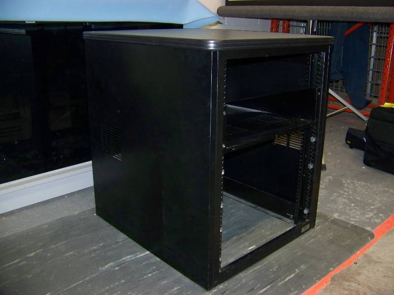 lot 43 image: Winsted, SmallMid-Sized, Computer  Server  Audio  Video Equipment Rack with Shelf and Work Area Top