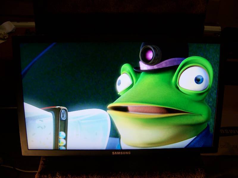 lot 6 image: 57, Samsung, SyncMaster, LCD, Monitor  Display with Remote Control