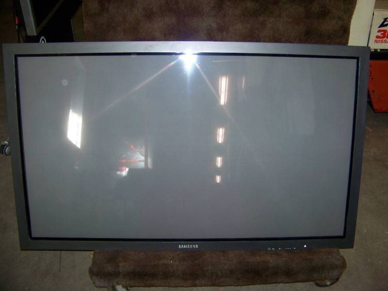 lot 3 image: 63, Samsung, HD Plasma Display  Monitor