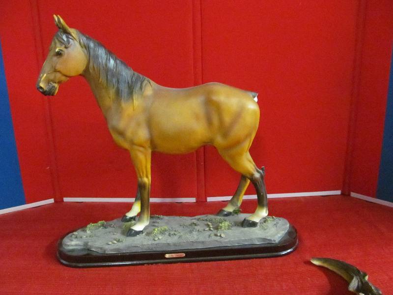 horse statue