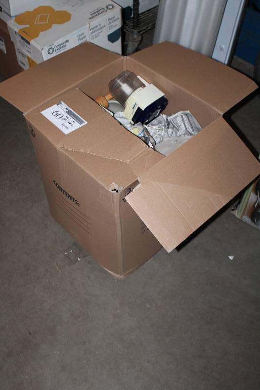 Box Lot Assorted Glassware and Kitchen Items