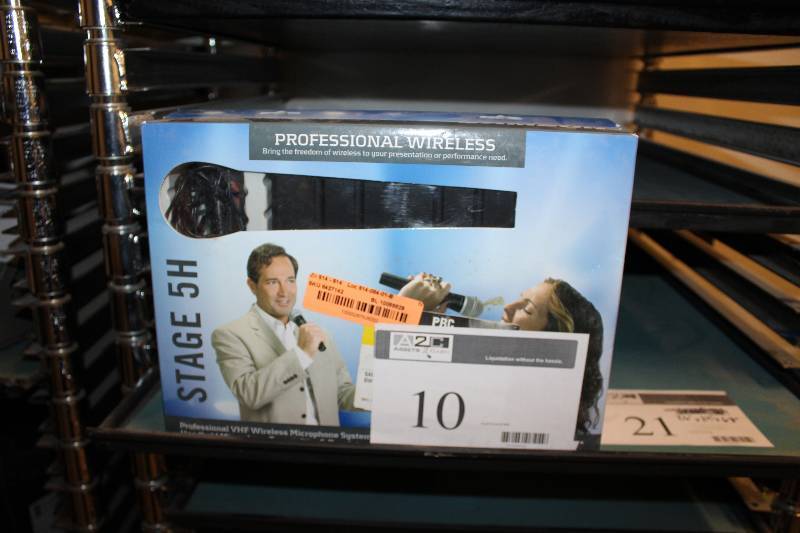 Professional Wireless Samson Microphone