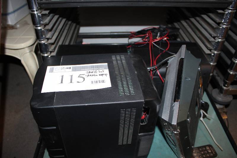 Electronic Lot Includes Panasonic Stereo System