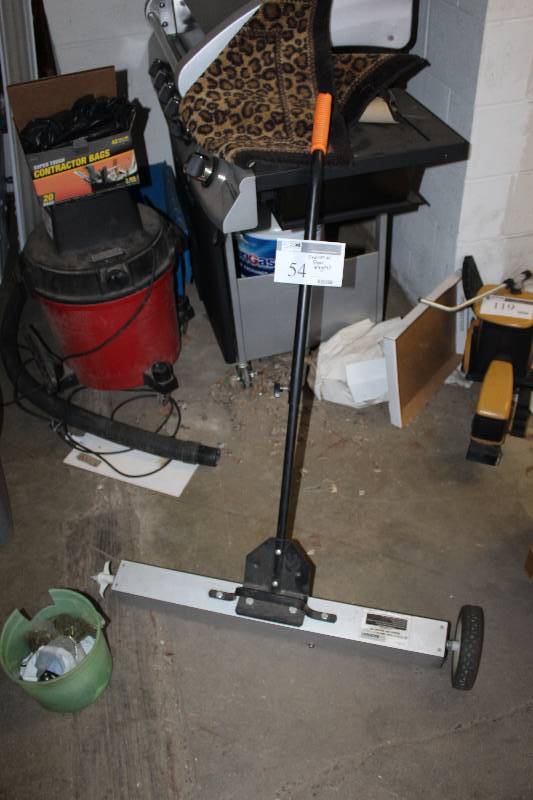 Industrial Magnetic Floor Sweeper