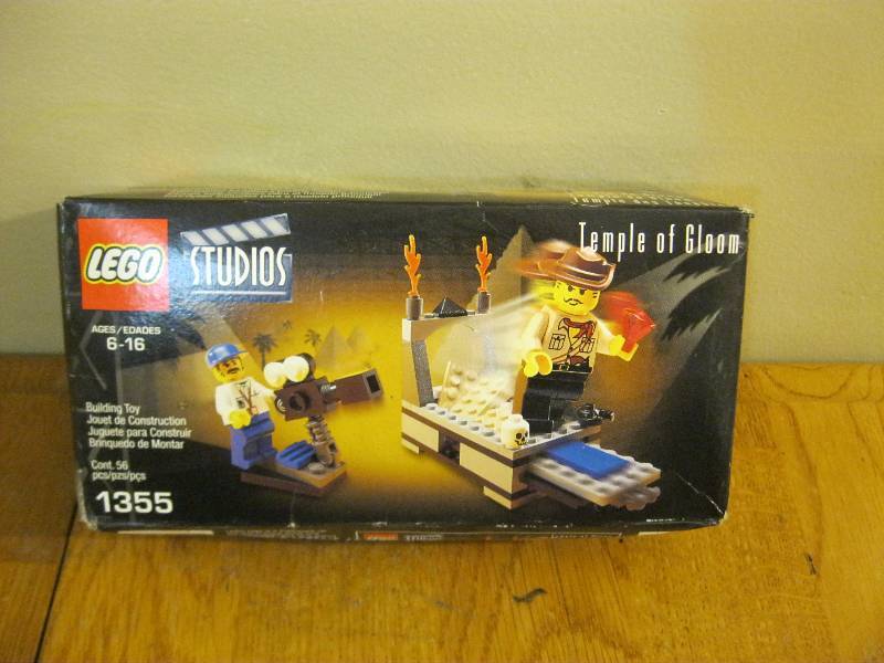 lot 12 image: Lego Studios Set, Wear To Box