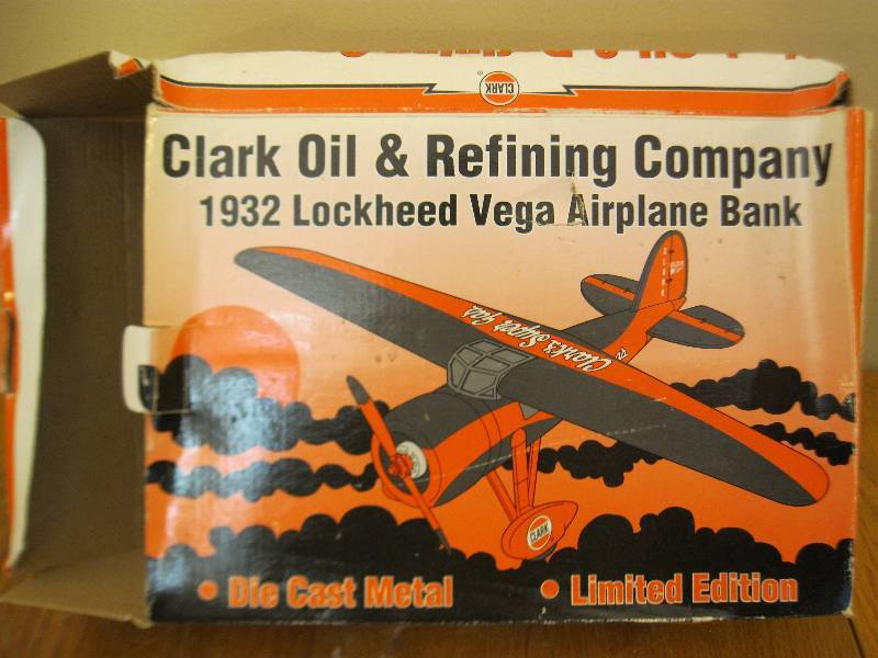 lot 24 image: Die Cast Clark Oil 1932 Airplane Bank