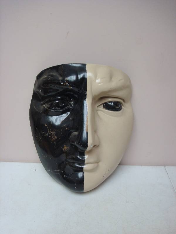 lot 67 image: Large Ceramic Face, Some Wear, Chips On Back