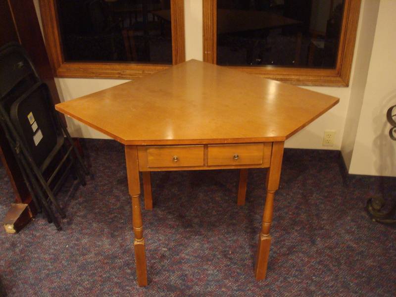 lot 74 image: Vintage Corner Table, Legs Are Loose, Some Wear