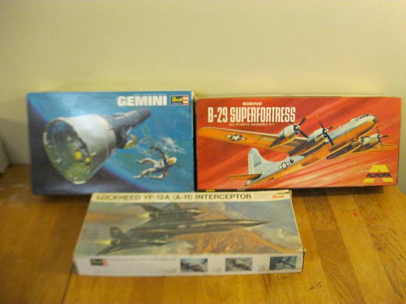 lot 111 image: Vintage Model Kits, Used, Parts Missing