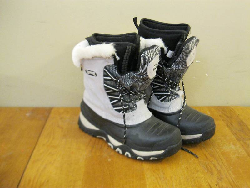 lot 117 image: Pair Of Ranger Boots, Size 7 Good Condition