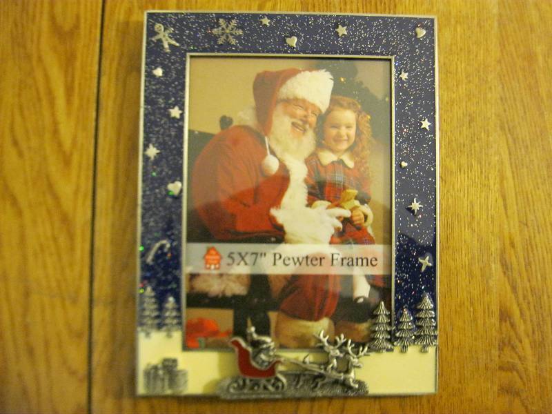 lot 159 image: 5x7 Inch Pewter Christmas Frame