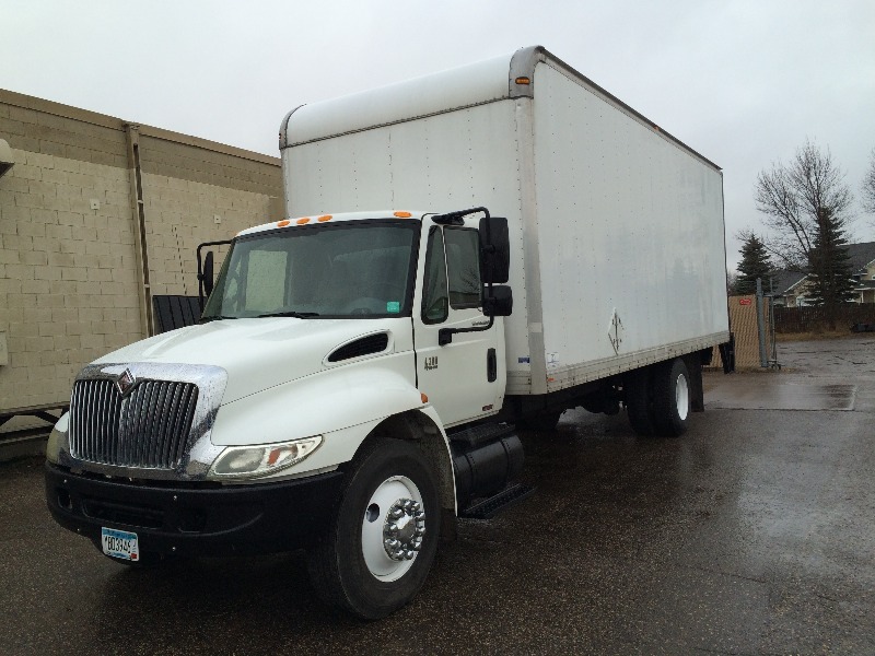 2007 International  24 Dock Truck  Model 4300  DT 466 - only 121,777 miles, Clean and runs great  view all pictures 