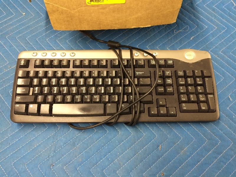 Dell Keyboards - Lot of 6  Came form working environment