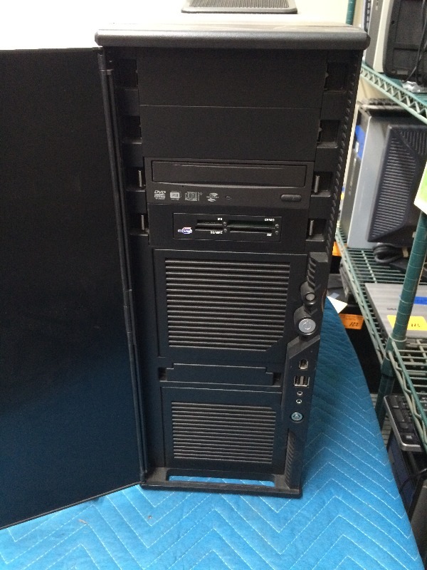 Computer Gaming System with 19 Monitor - Works  See all pictures for more details and specs