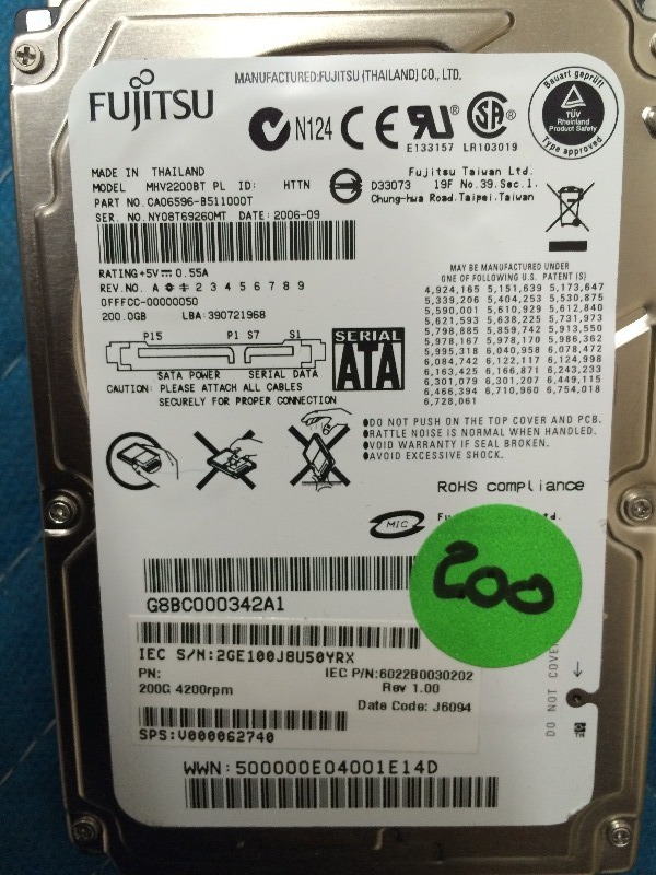 200 GB Hard Drives  Lot of 2