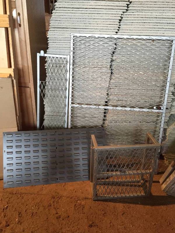 Vehicle Cage
